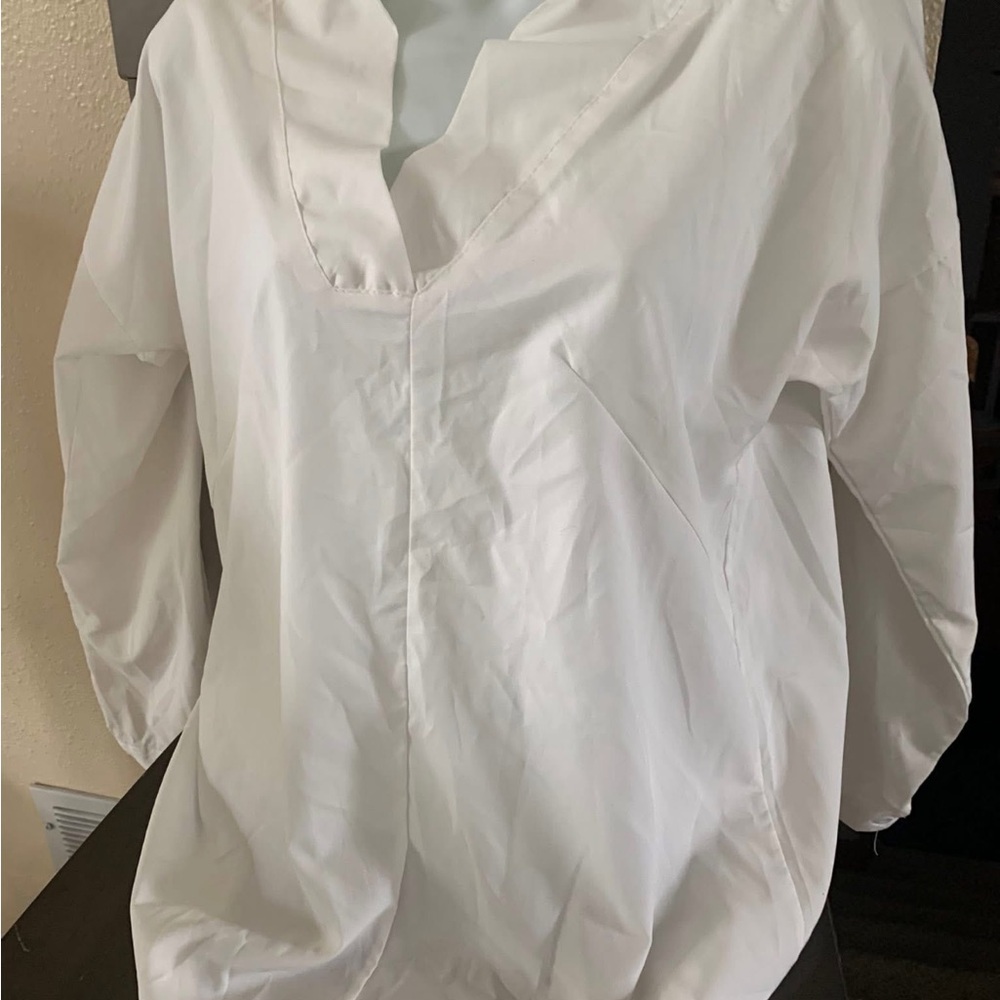 ISH womens Casual White Button Down Shirt